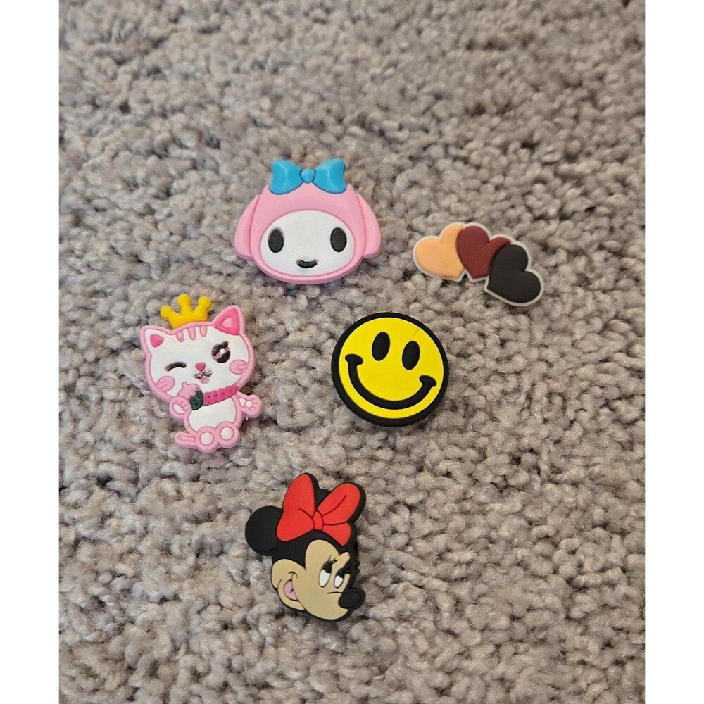 Shoe bag Charms lot of 5 new